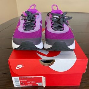 Nike Air Max 2090 Girls Preschool Shoe